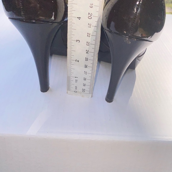 Antonio Melani Women's Peep Toe Bow Heels‎ Pumps Dress Shoes Dark Brown Patent - Picture 5 of 5